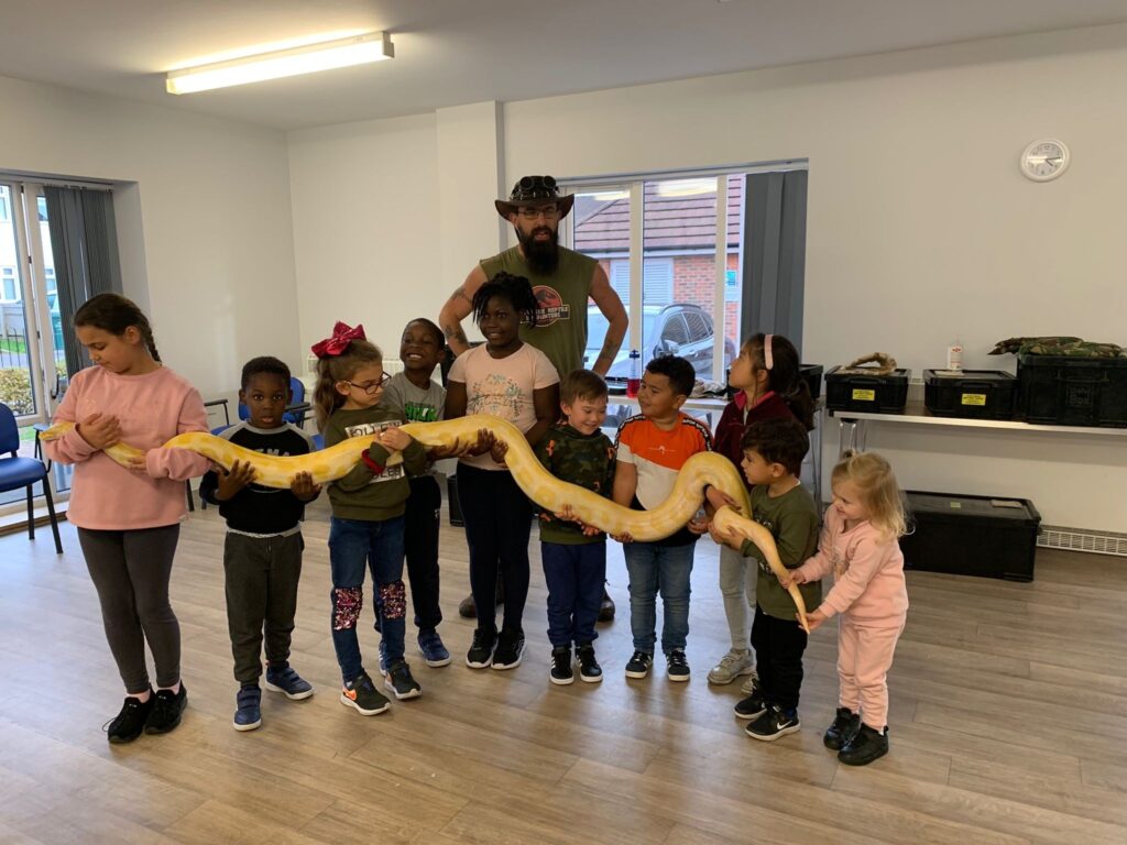 What Happens During a School Reptile Visit? A Teacher's Guide | Berkshire Reptile Encounters Berkshire Reptile Encounters